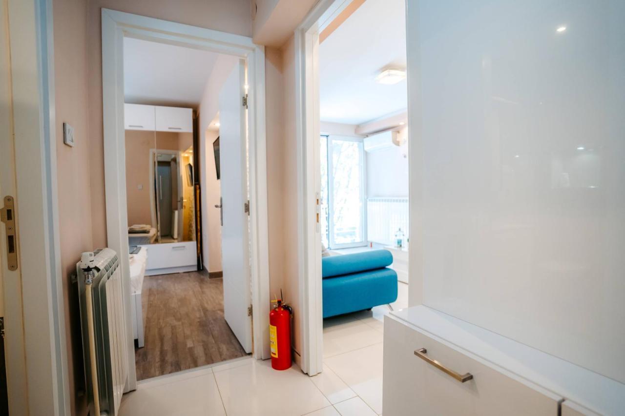 Turist Apartment Ниш Экстерьер фото